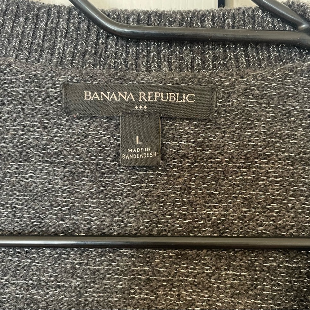 Women’s Banana Republic two piece sweater and pant set gray v neck pull on pant - Picture 9 of 13